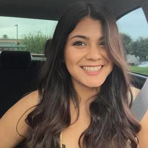 Meet your Posher, Angelica